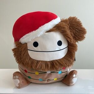 NWT 12” Benny the Bigfoot with Santa Hat & Christmas Lights Squishmallow